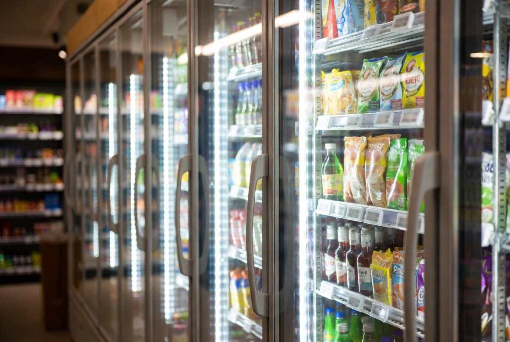 How Smart Temperature Control Can Turn Your Freezer Glass Door Into an Energy-Efficient Asset